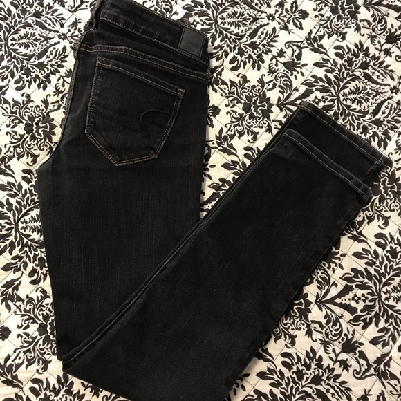 American Eagle Skinny Black Jeans - Size 8 - Picture 2 of 4